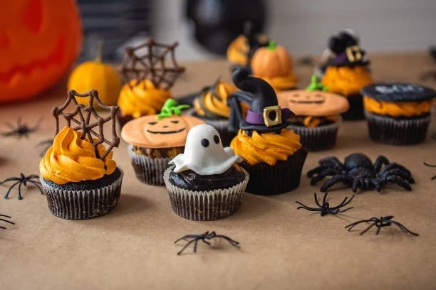 cute Halloween cupcakes