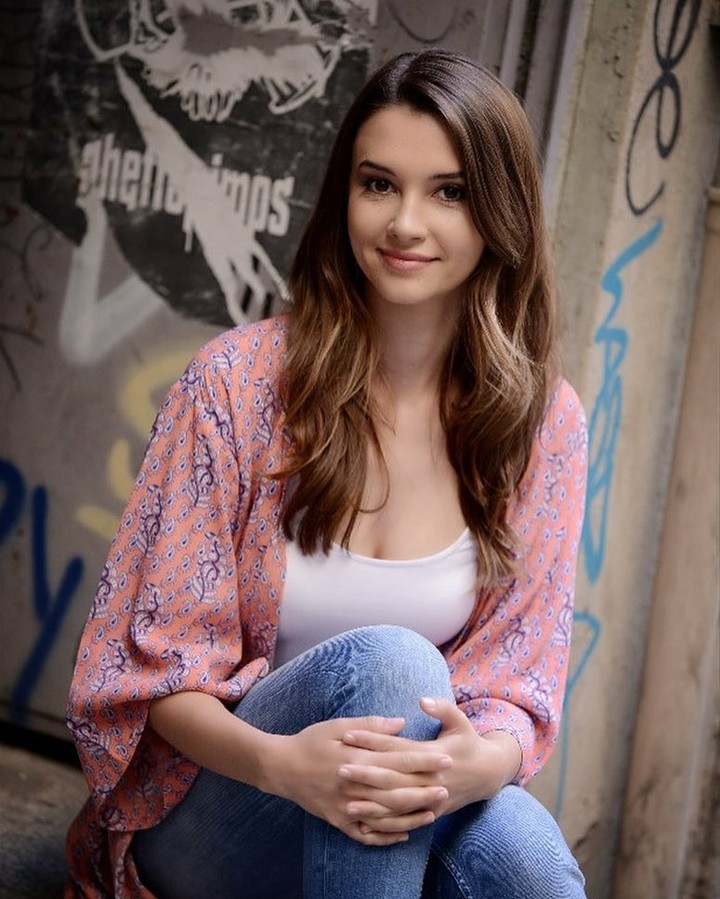 leyla lydya