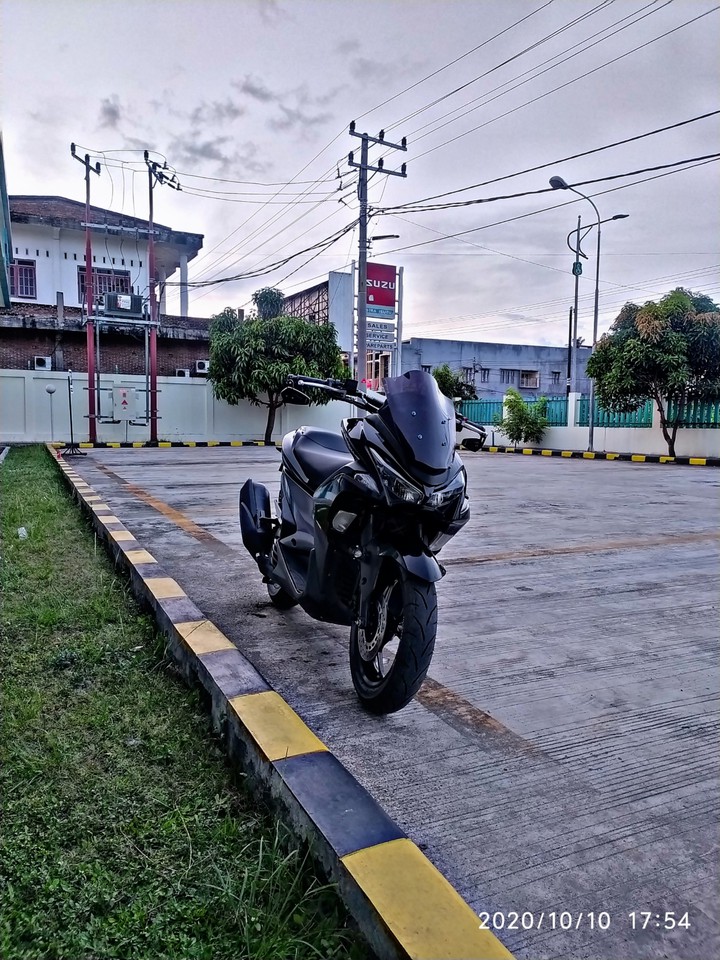 Black Aerox155