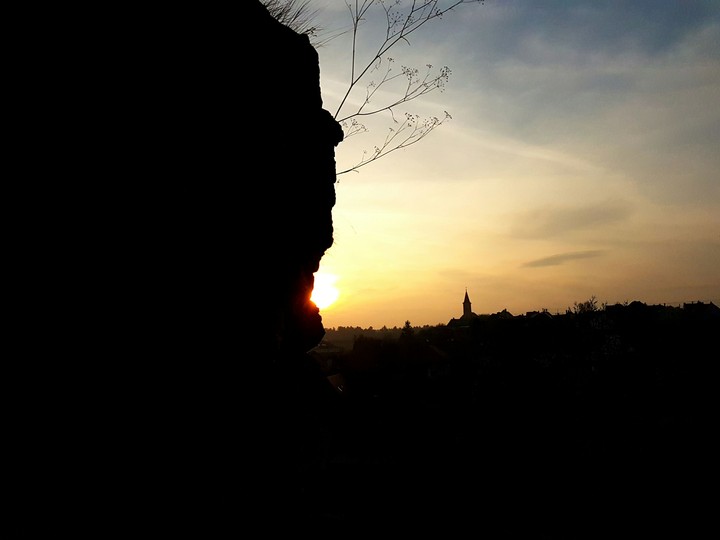 Sun goes down