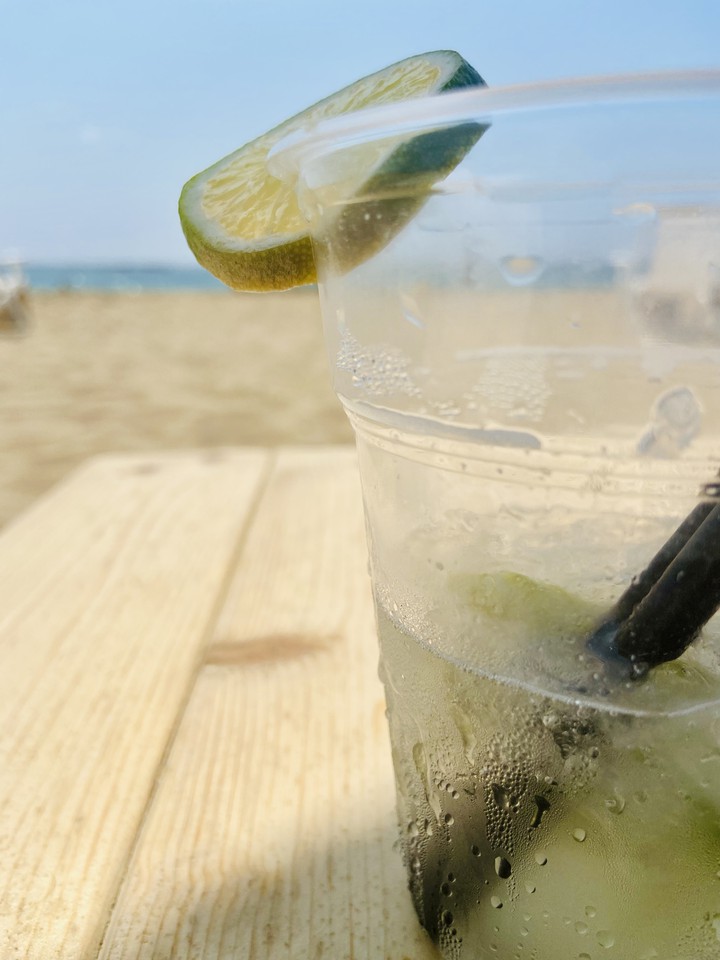 refreshing cocktail @ beach