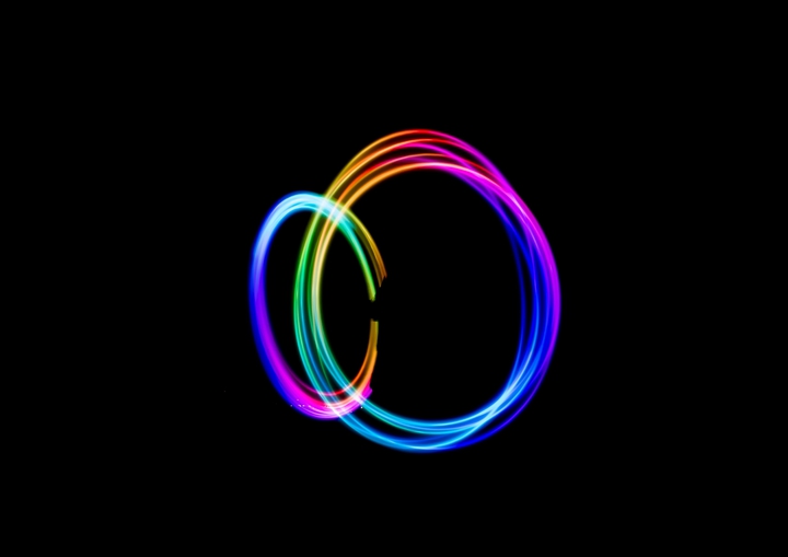 SUPER HDR 10+ OLED