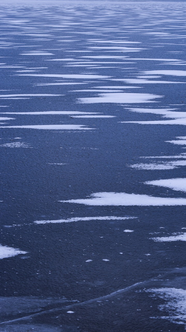 ice on the lake