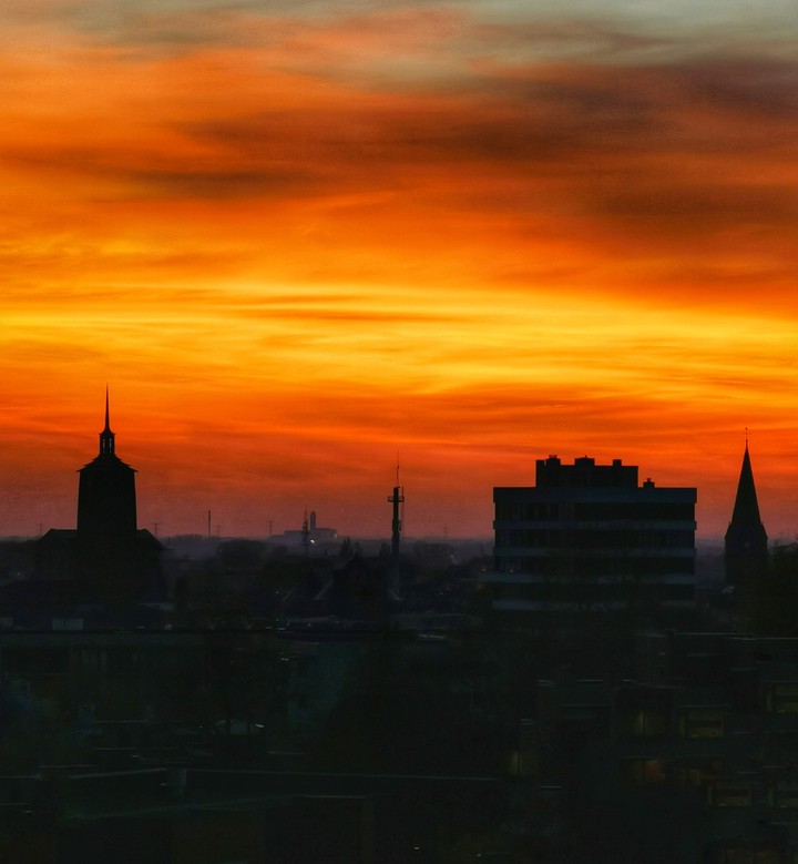 Red City Glow