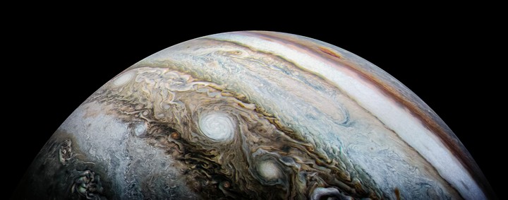Juno satellite cam of Jupiter