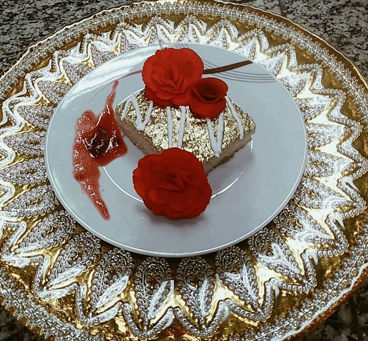 gold cake