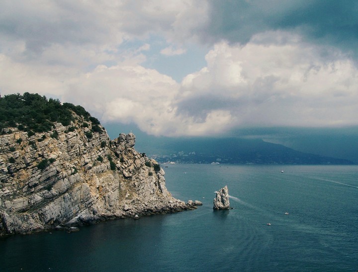 Море