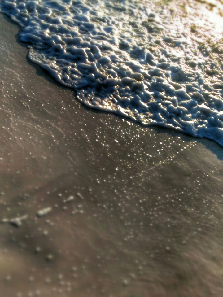 Receeding Waves