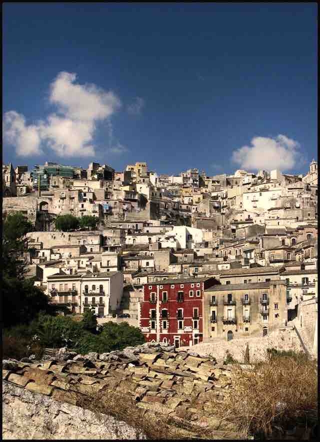 vista da un angolo di Ragusa !