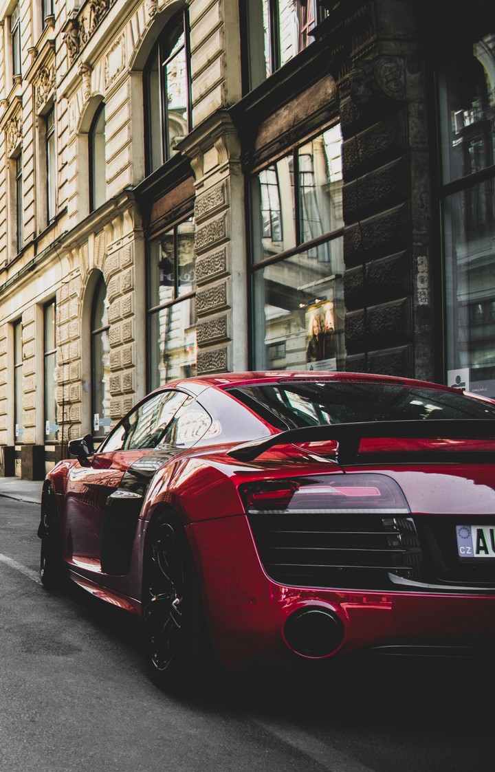 Audi R8
