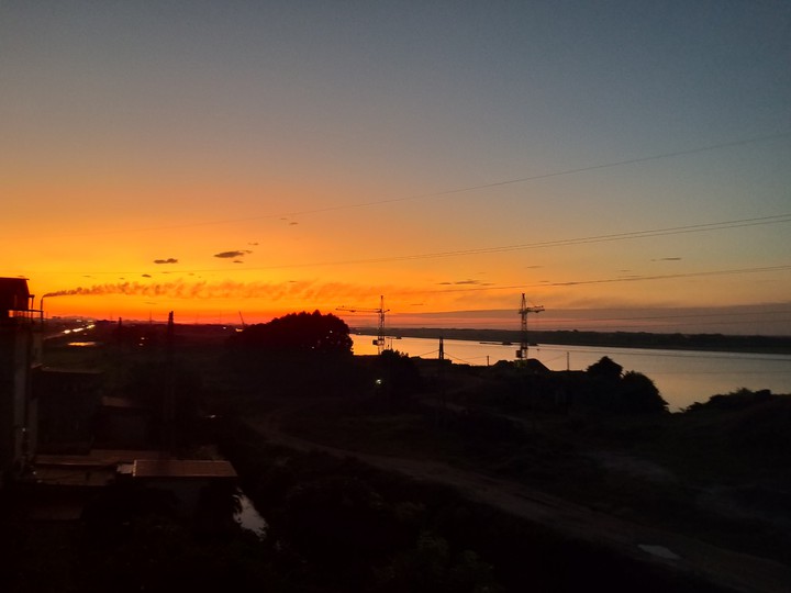 sun set or sun rise
