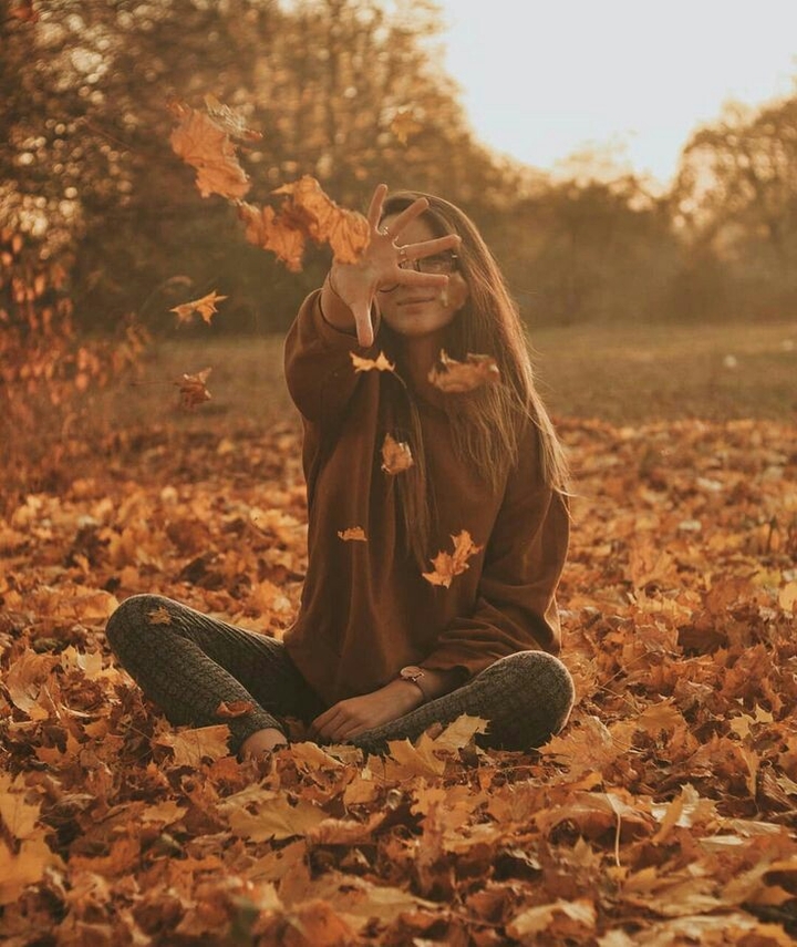 Autumn Girl