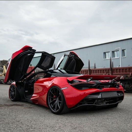 MC LAREN
