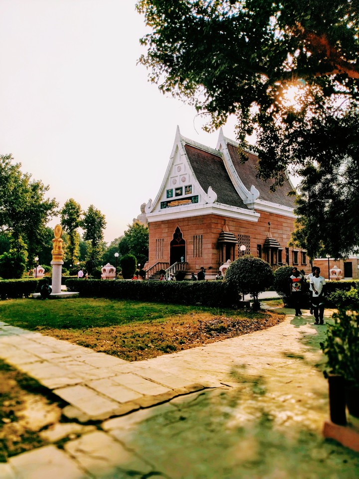 Buddhist temple