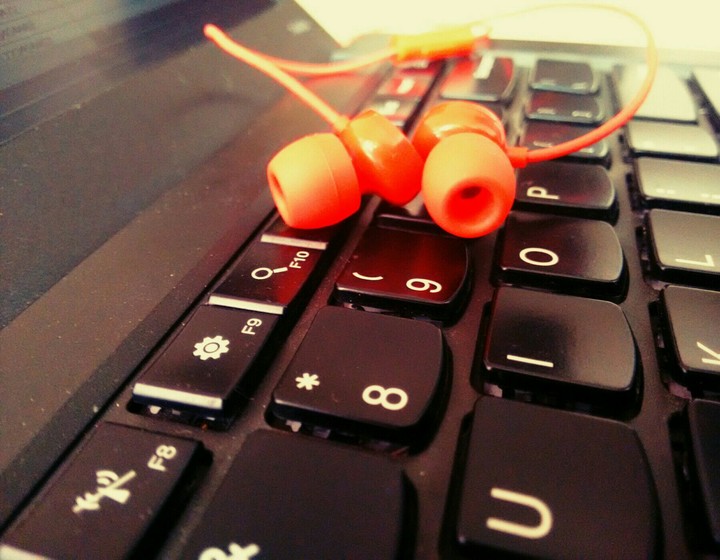 Listening to keys