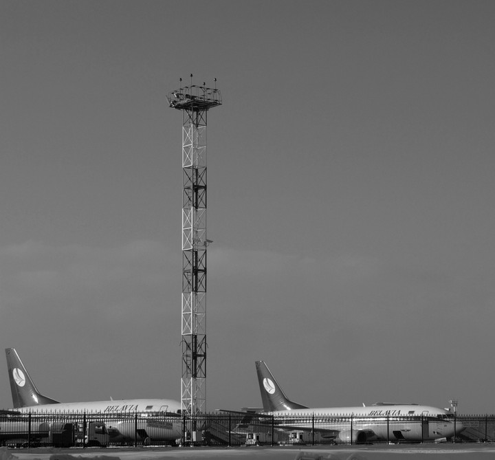 twin-planes