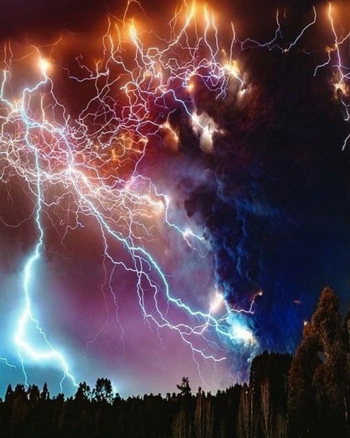 THUNDER.