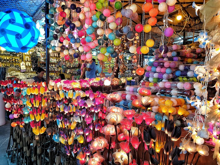 Lights Shop at Neon