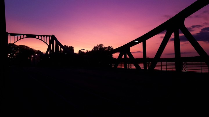 dark Bridge