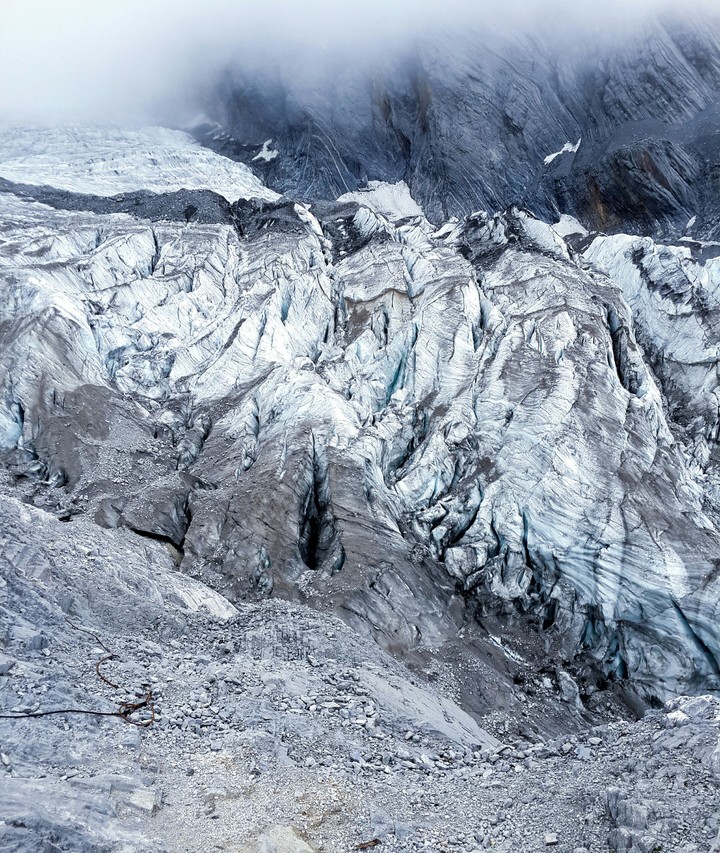 Glacier at Yulong Mountain, Yunnan
