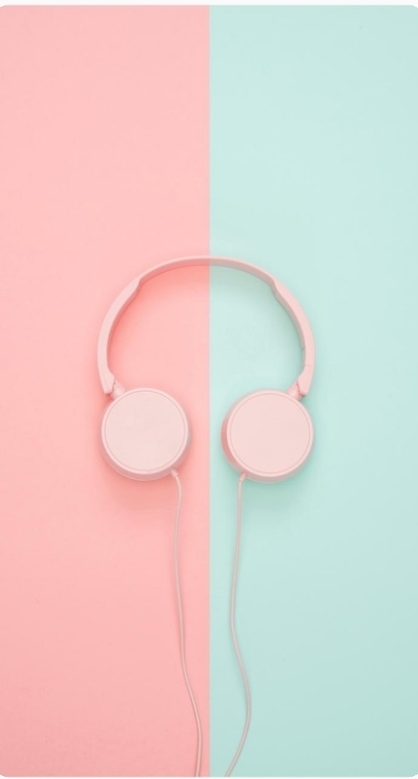 pink headphone