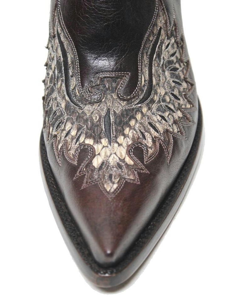 Earl lisa