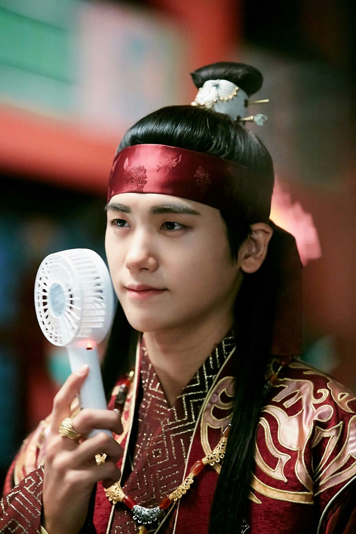 park hyung sik