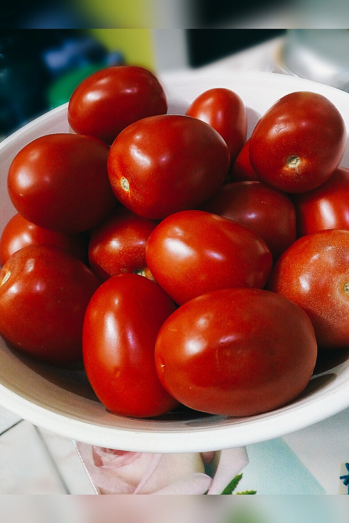 tomatoes