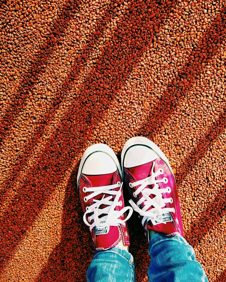 Converse