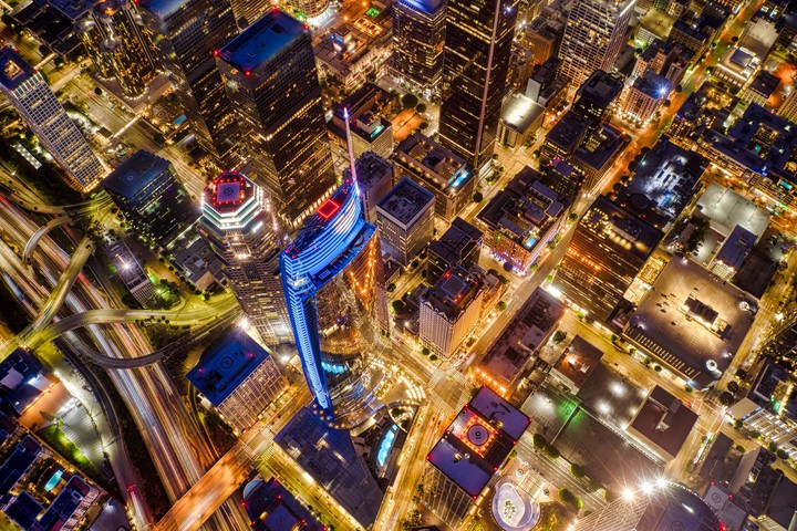 #Night City Buildings Glow