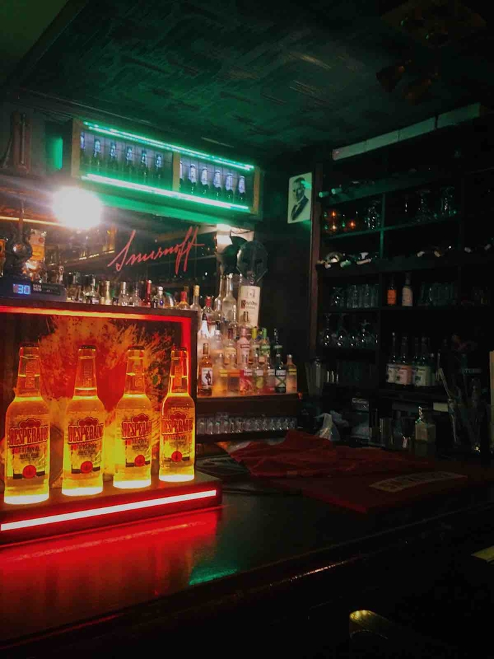 Sherwood Bar