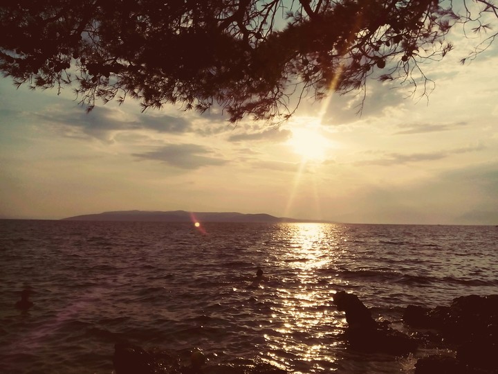 sea sun