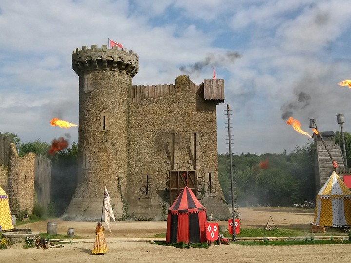 castle ... battle