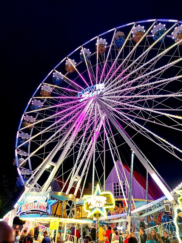Ferris wheel