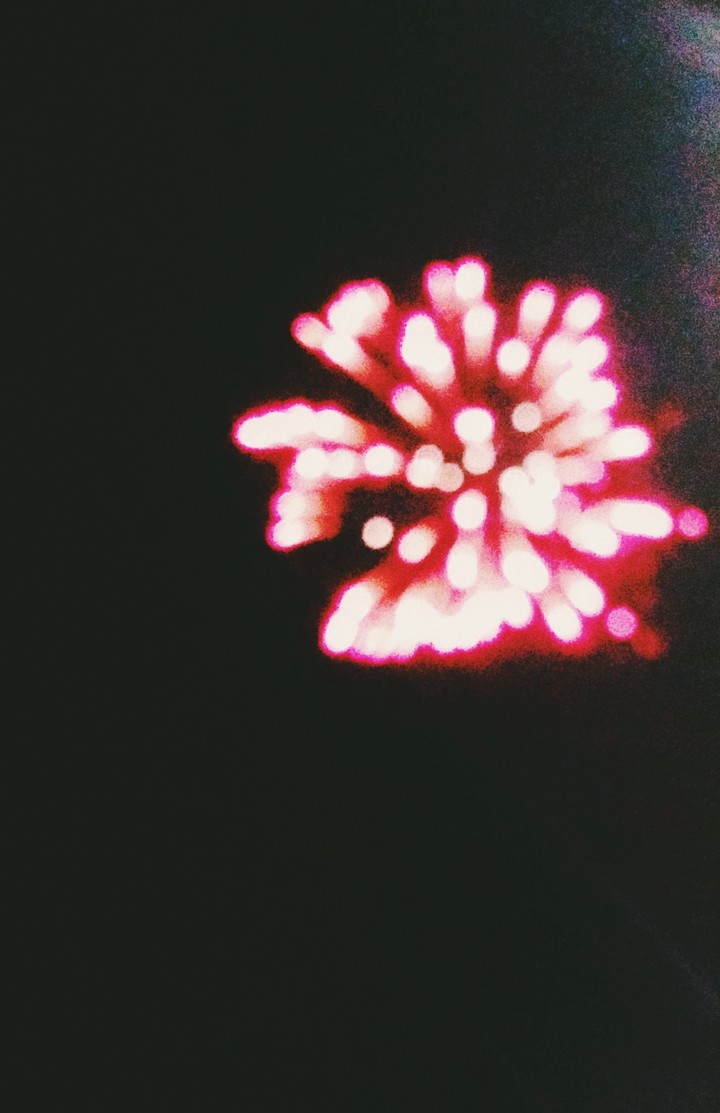 · l i g h t ·