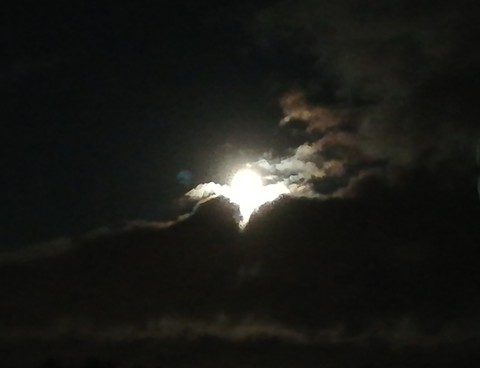 luna fiammeggiante