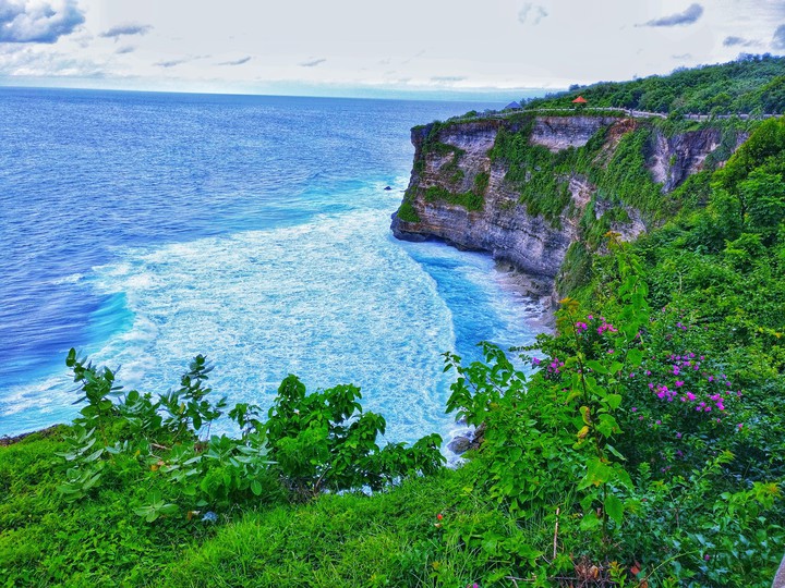 Sea, Cliff
