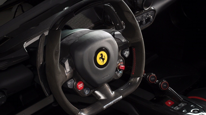 Ferrari_LaFerrari