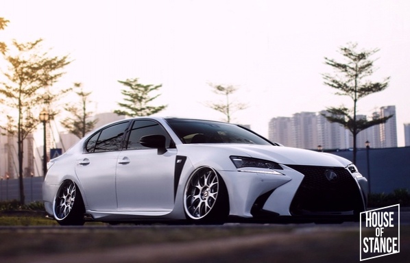 lexus