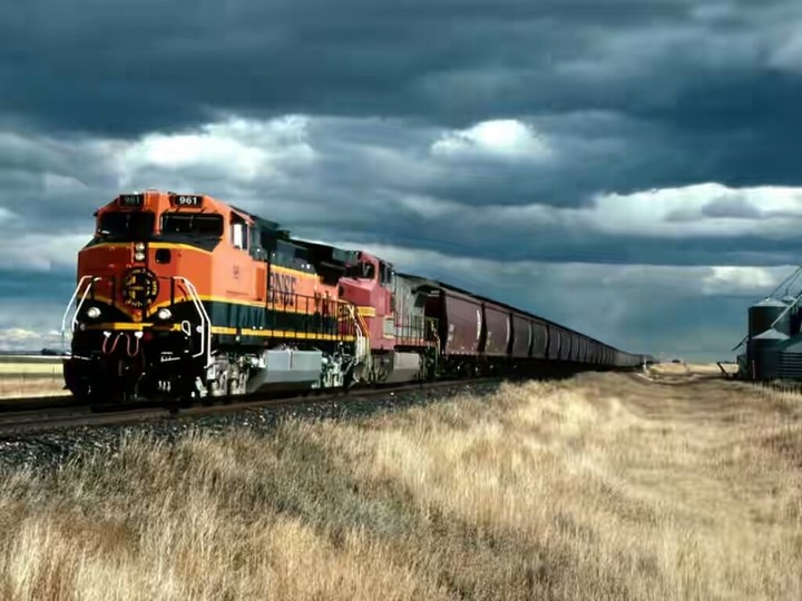 TRAIN HD