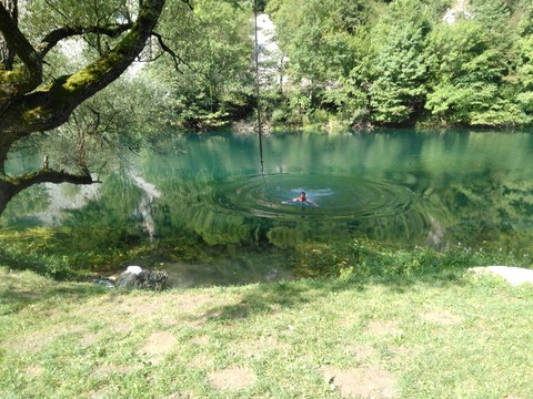 nichts über einen ruhigen Fluss mit Tau