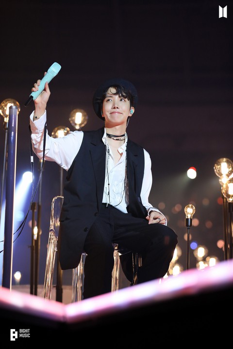 sfondi jhope, Microphone