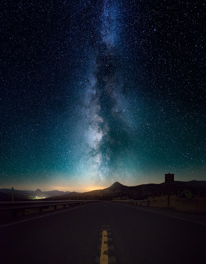 Walking_On_The_Road