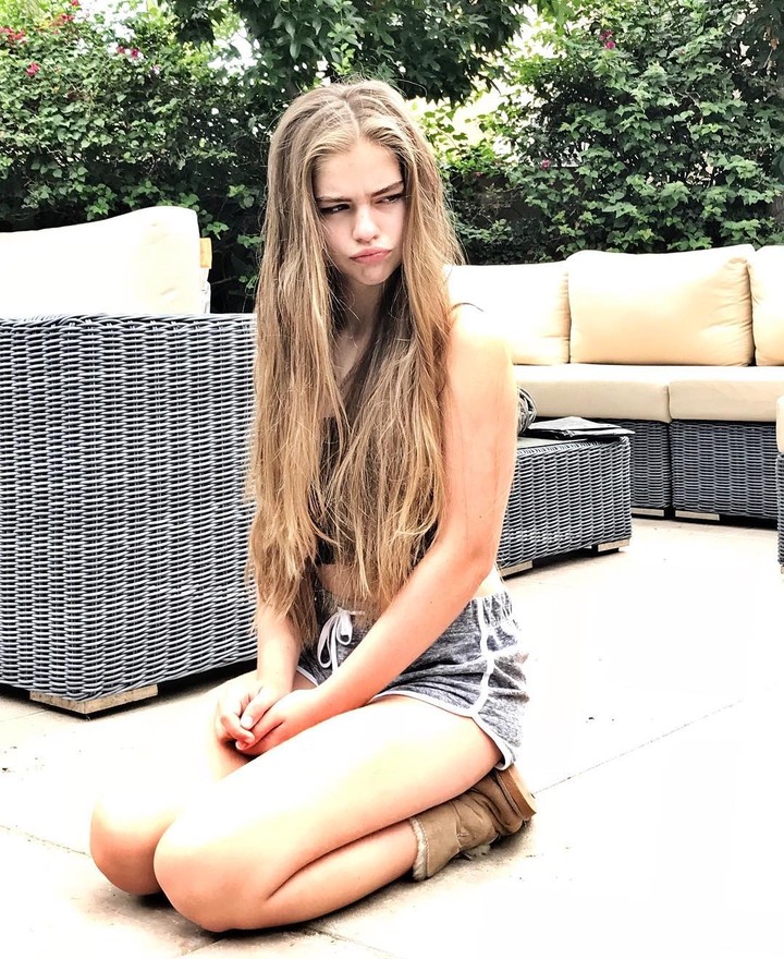 Jade Weber ✓