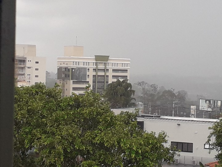 chuva na natureza