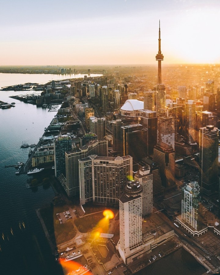 Toronto,Canada