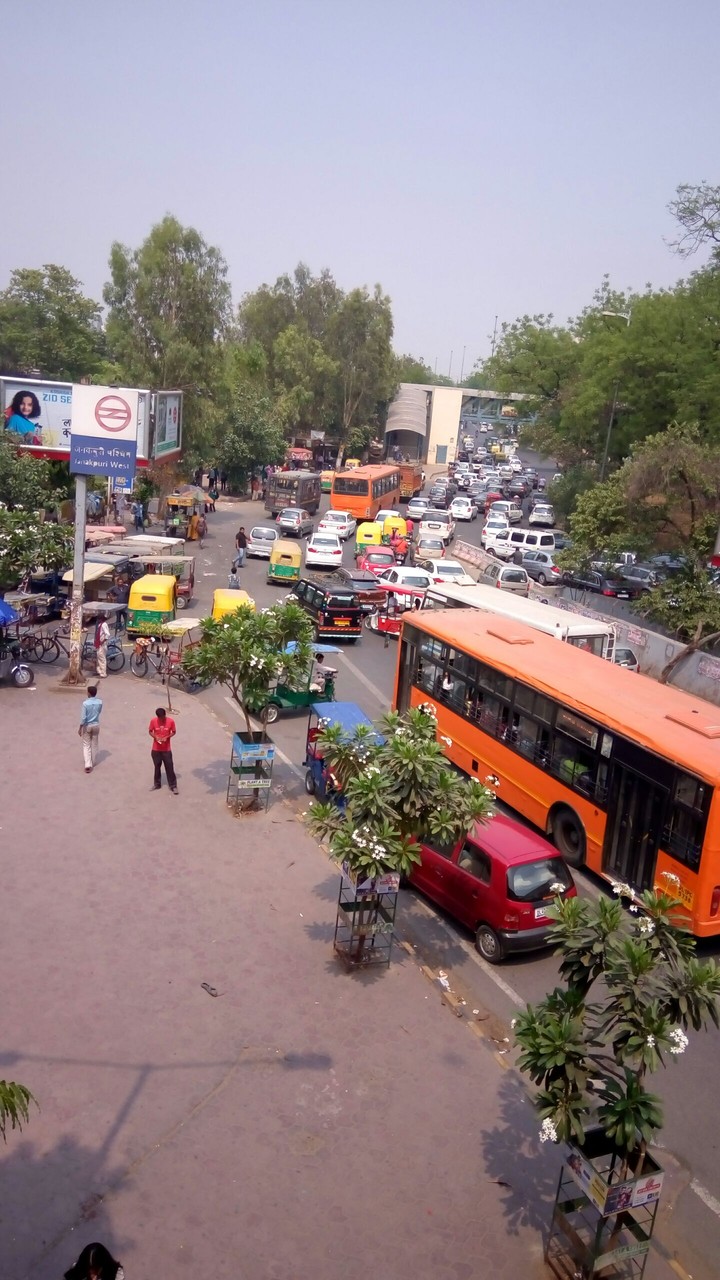 Traffic in Delhi be like