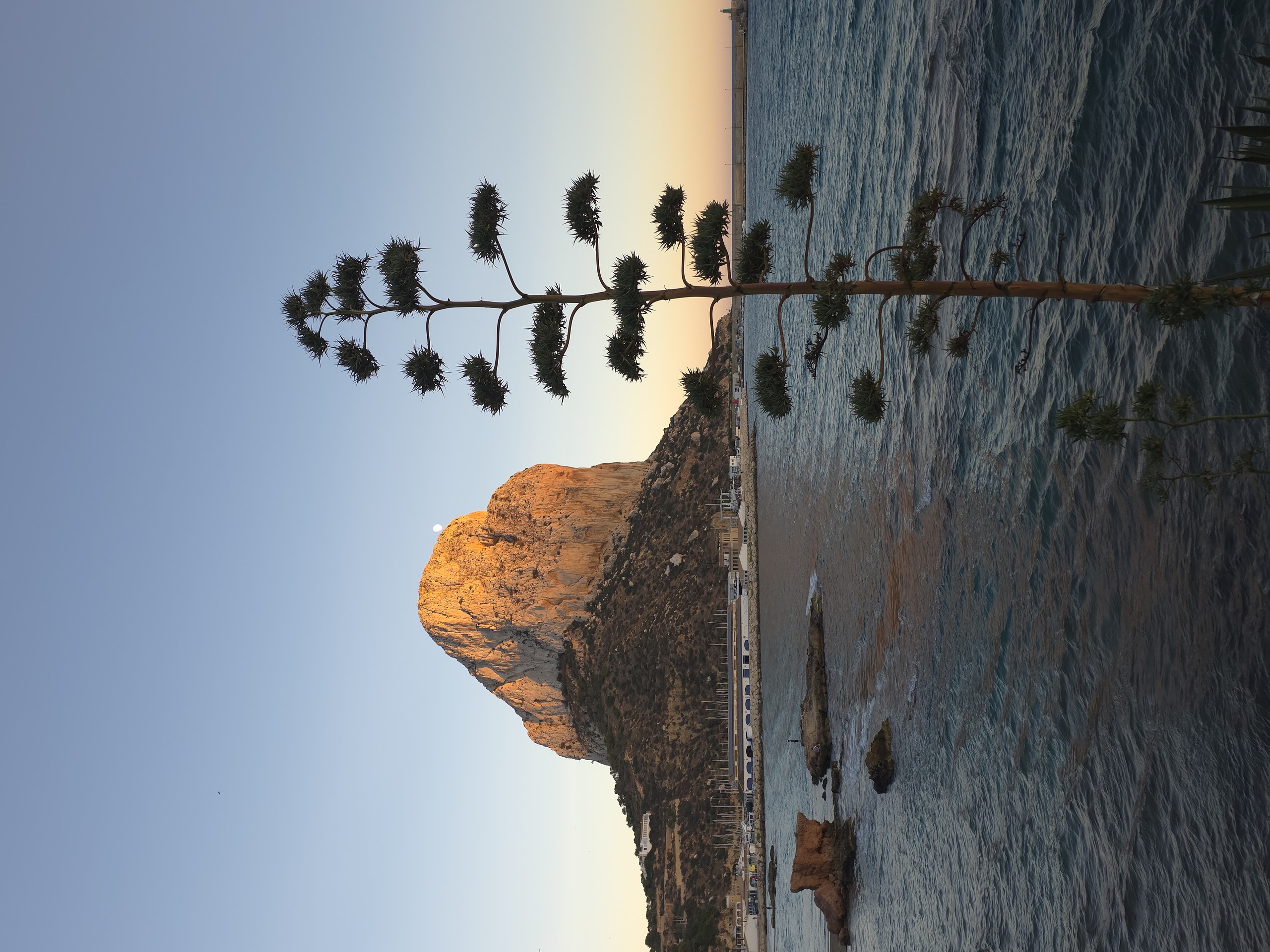 Sky, Rock, Horizon
