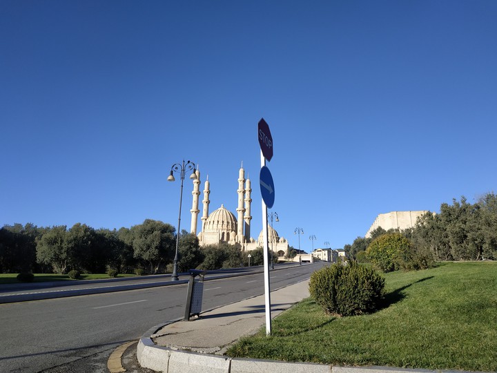 baku sunny
