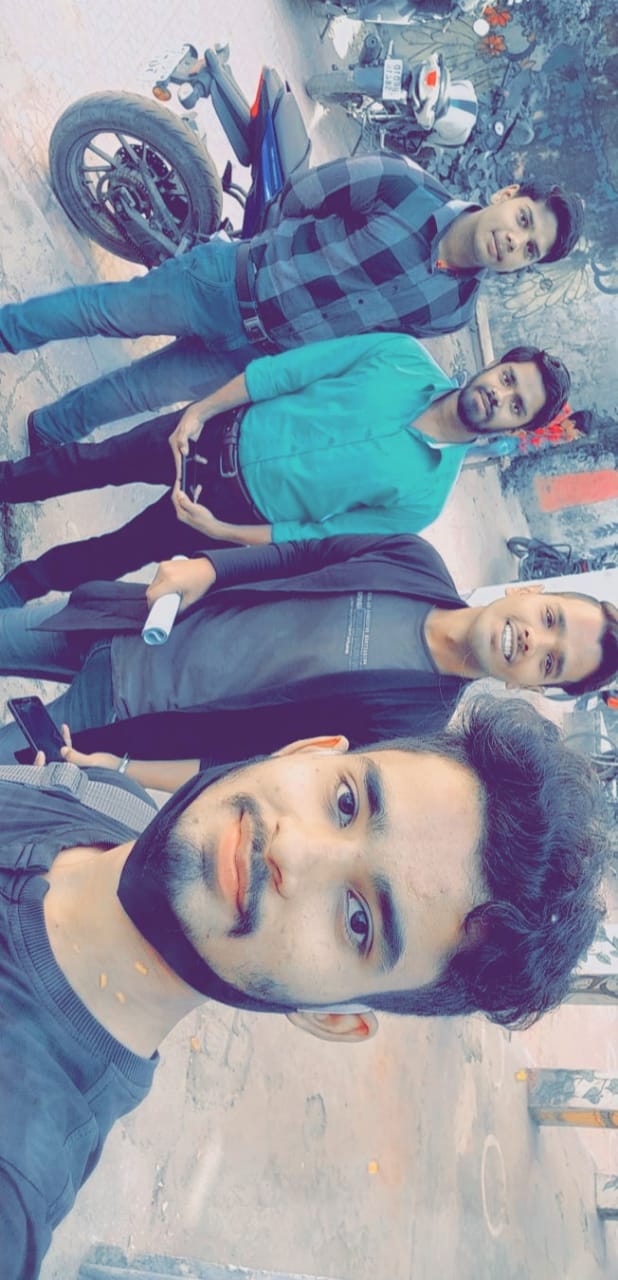 Asmith Bhaiya, group selfie..